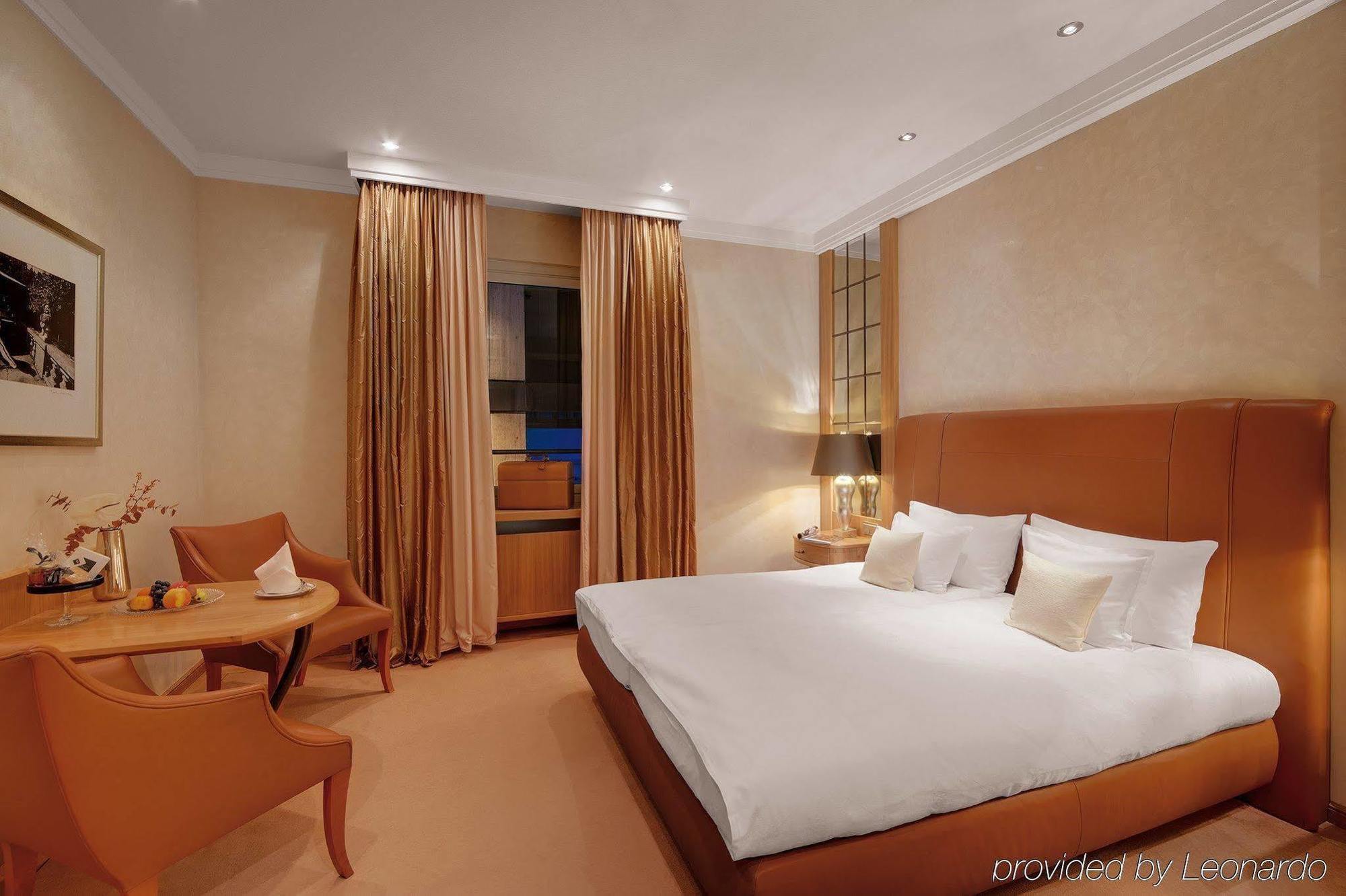 Hotel Koenigshof Mnichov Pokoj fotografie